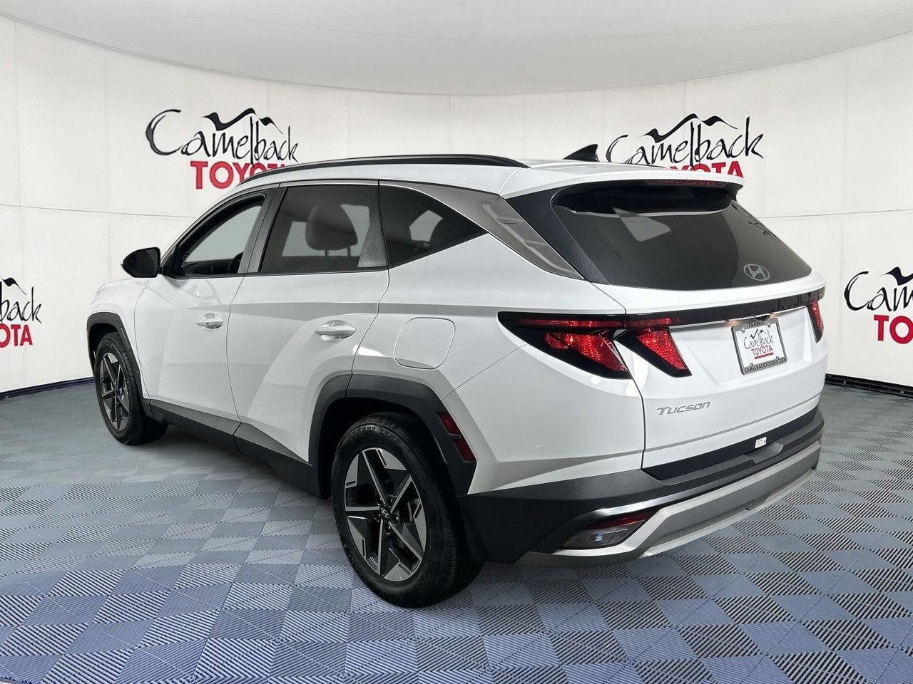 Used 2026 Hyundai Tucson SEL FWD image 6