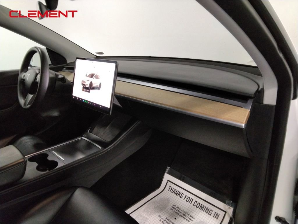 Used 2022 Tesla Model Y Performance image 35