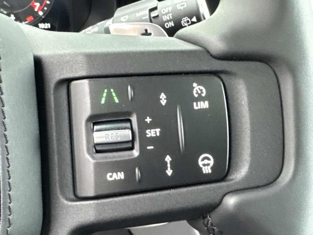 New 2026 Land Rover Defender 110 V8 AWD/4WD image 27