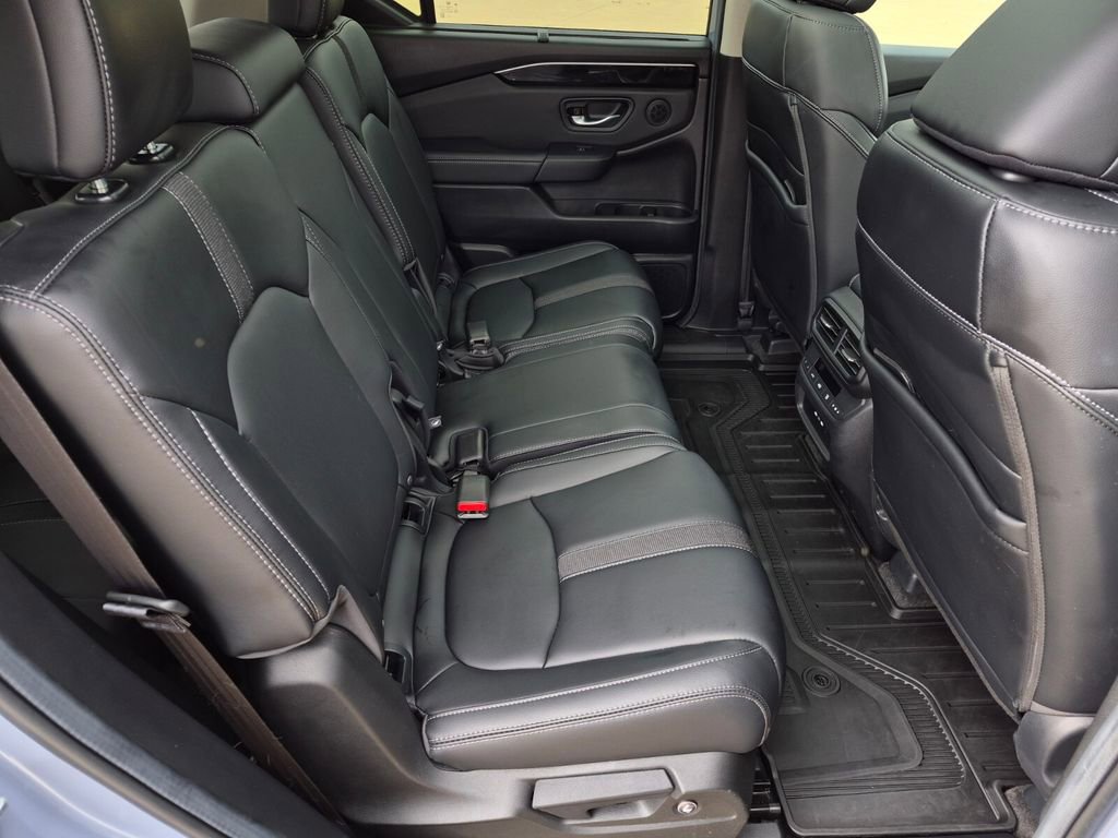 Used 2024 Honda Pilot Touring image 44