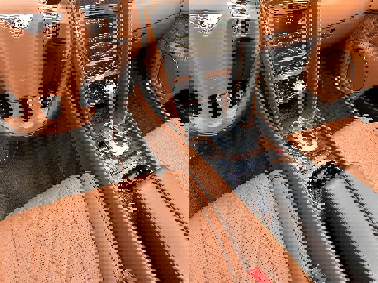 Used 2015 Bentley Flying Spur V8 image 42