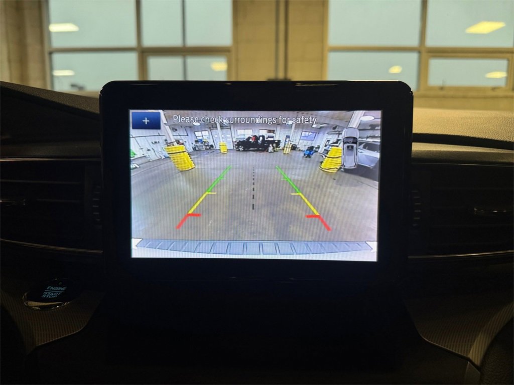 Used 2020 Ford Explorer XLT w/ Equipment Group 202A image 18