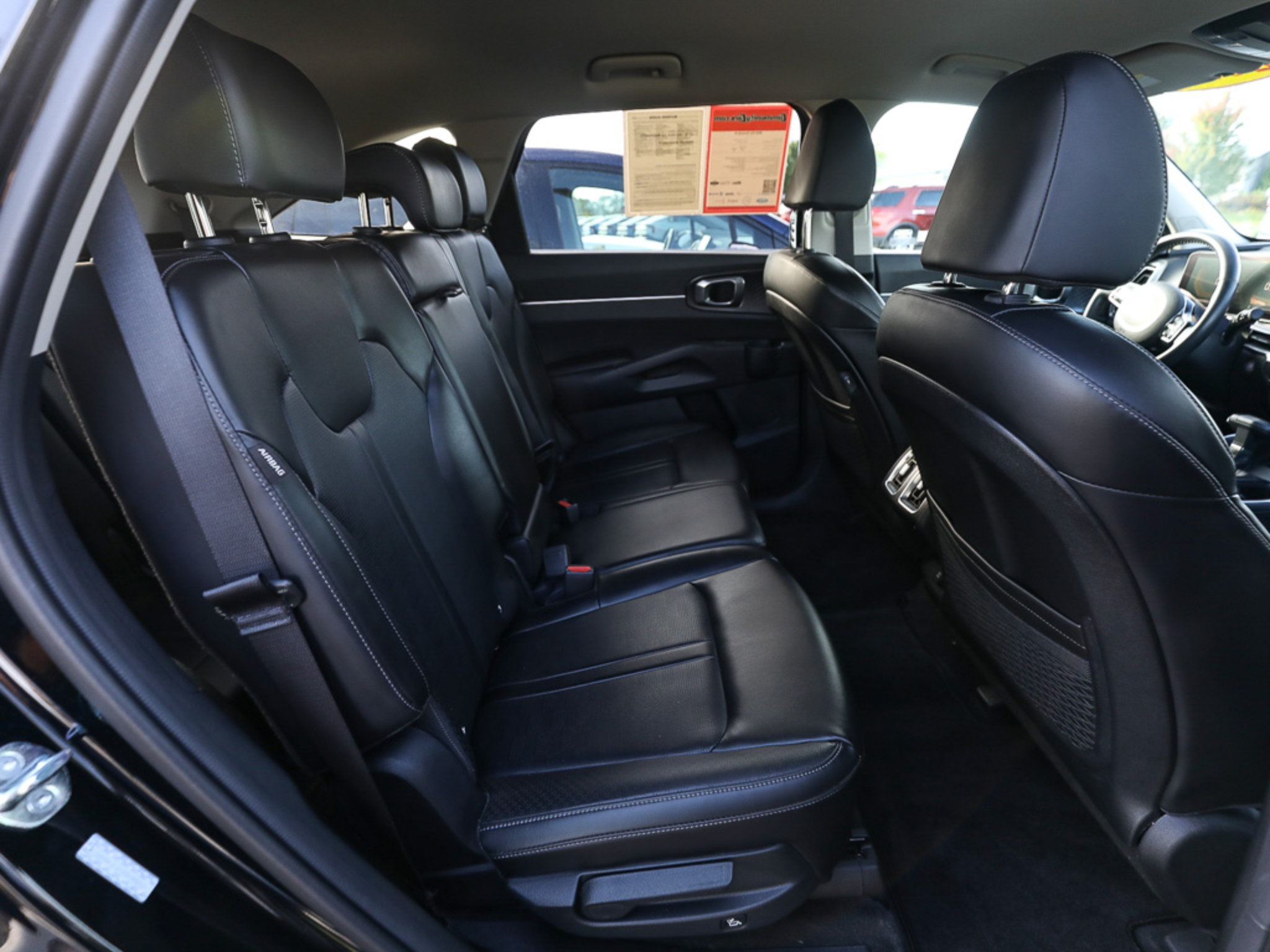 Certified 2025 Kia Sorento S AWD/4WD image 24