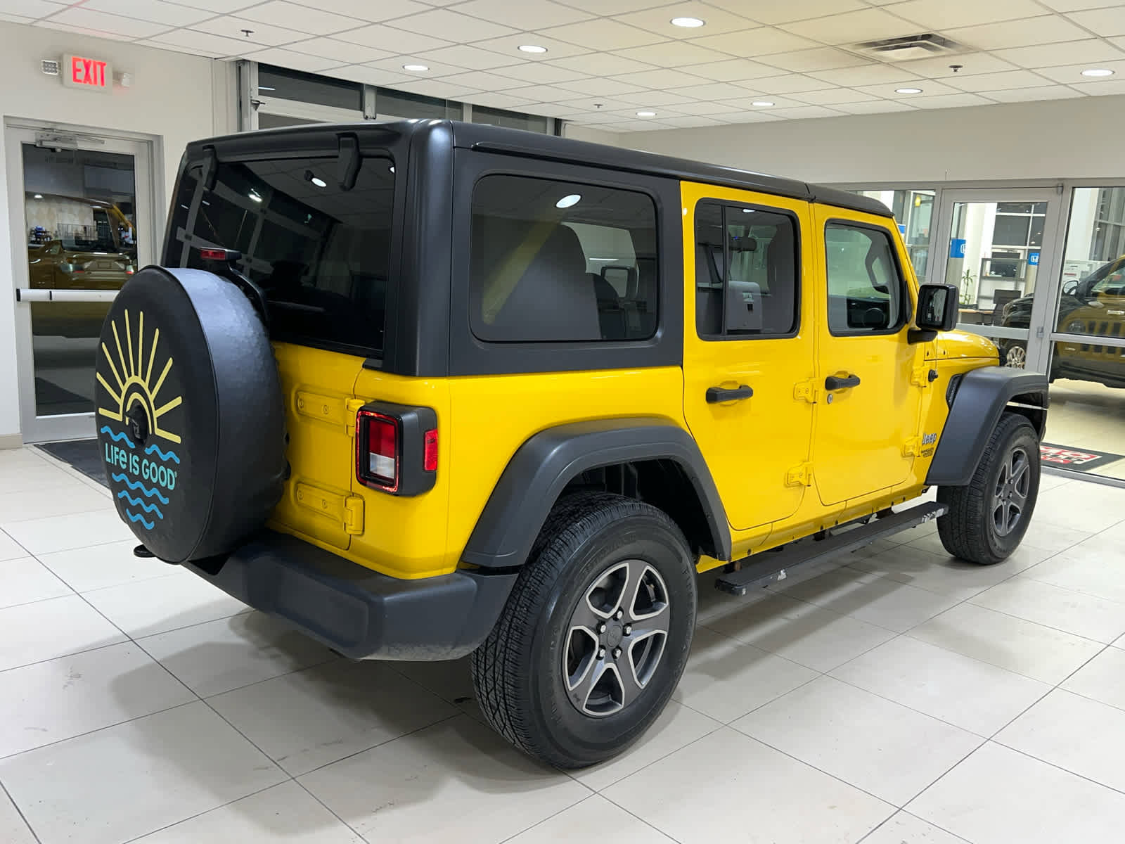 Used 2018 Jeep Wrangler Unlimited Sport S image 12