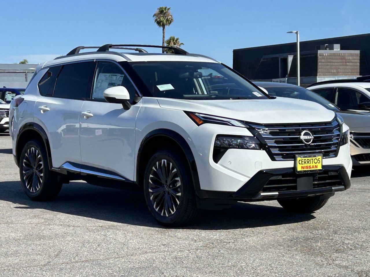 New 2026 Nissan Rogue Platinum image 5