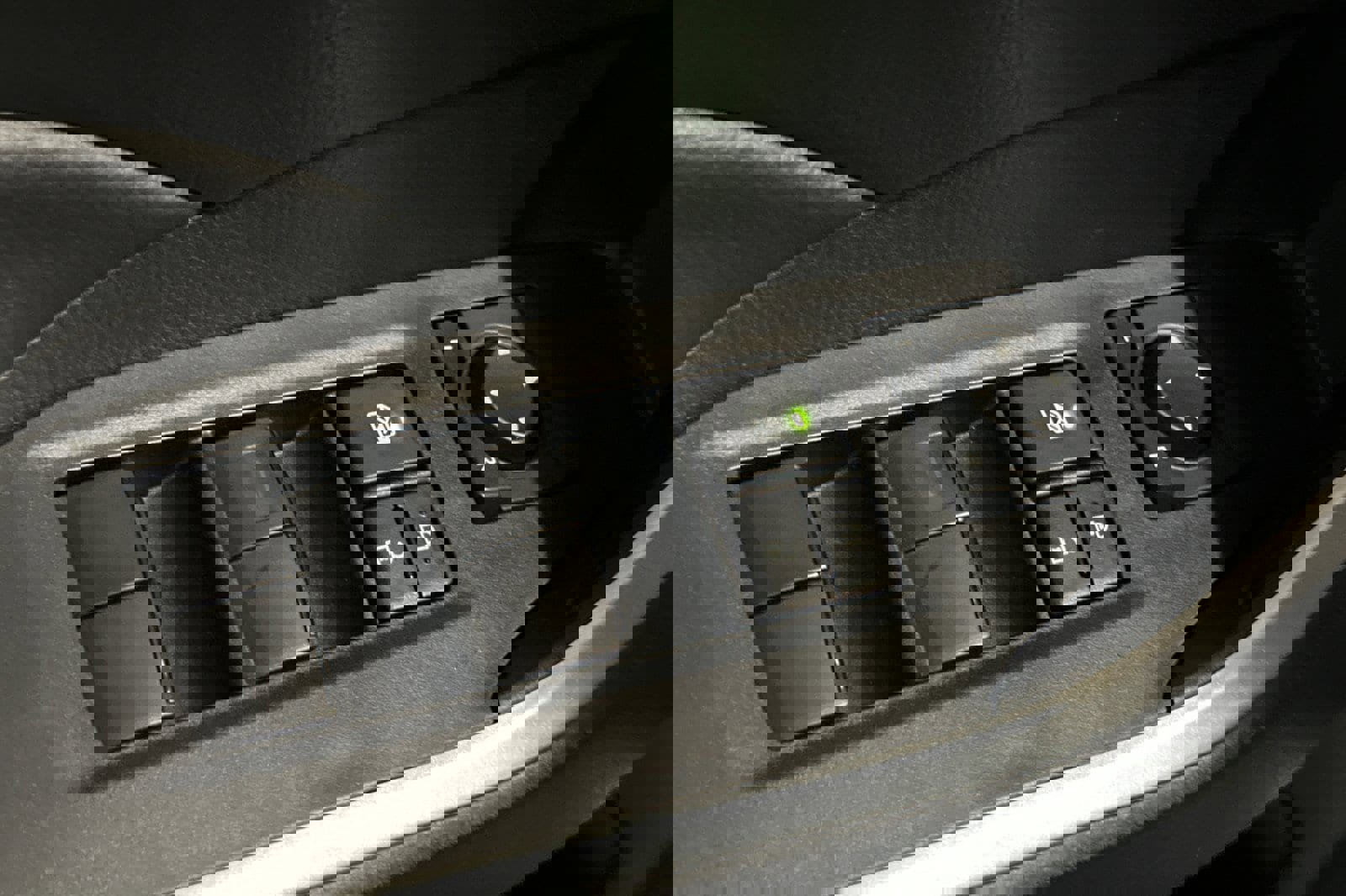 New 2025 Toyota RAV4 LE image 11