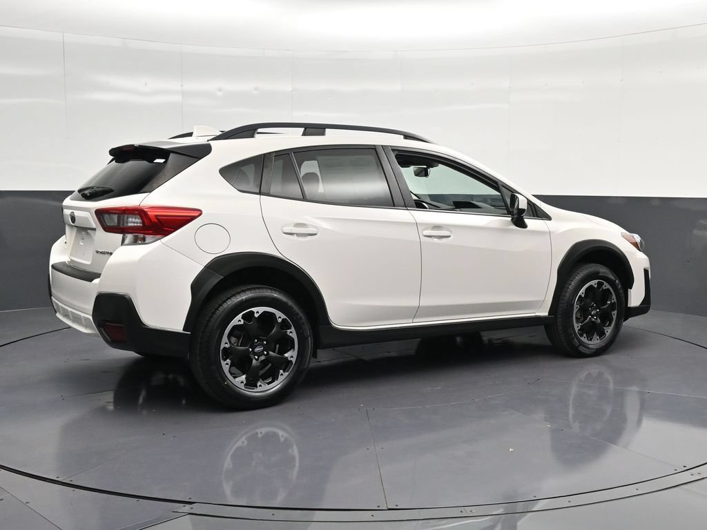 Used 2023 Subaru Crosstrek 2.0i Premium AWD/4WD image 3