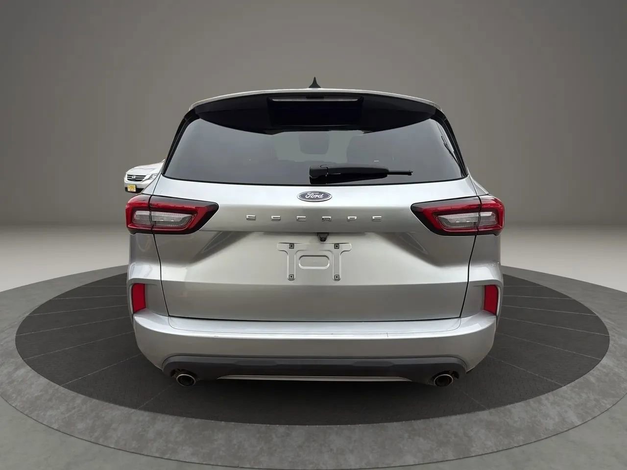 Used 2023 Ford Escape ST-Line image 6