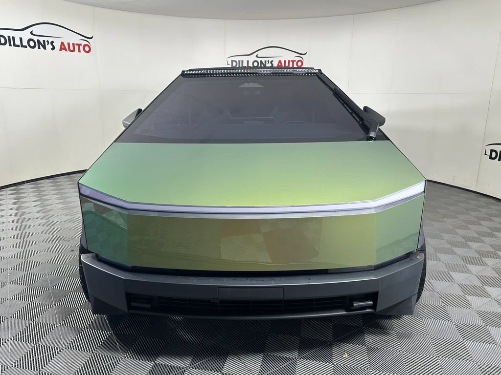 Used 2024 Tesla Cybertruck Cyberbeast AWD/4WD image 14