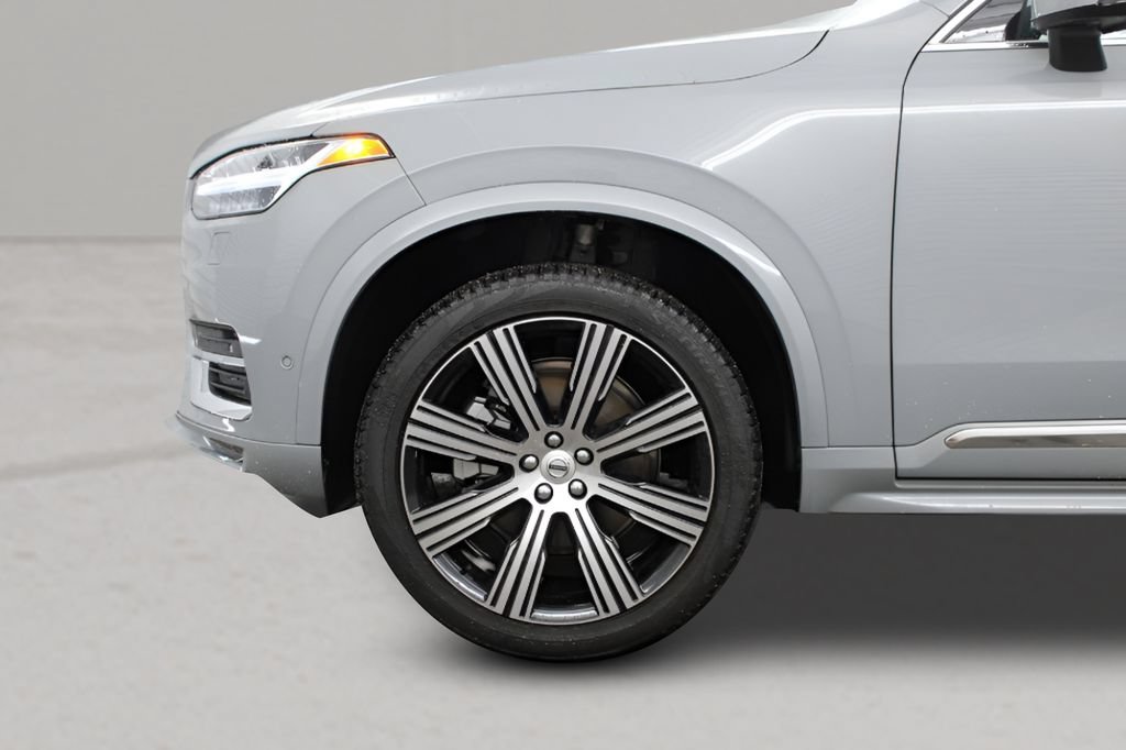 Certified 2024 Volvo XC90 B6 Ultimate w/ Protection Package Premier AWD/4WD image 41
