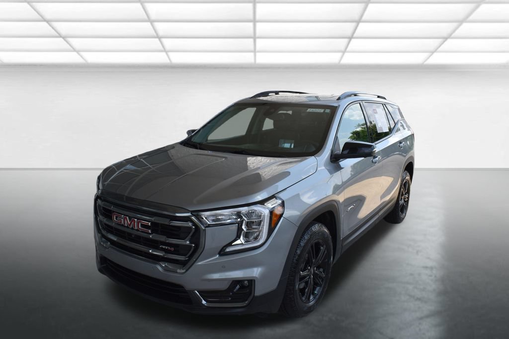 Used 2024 GMC Terrain AT4 w/ Tech Package AWD/4WD image 6