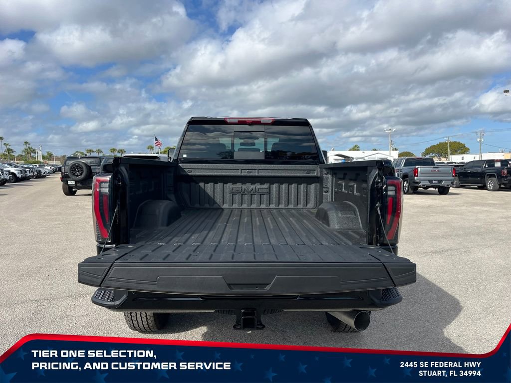 New 2026 GMC Sierra 2500 AT4 w/ AT4 Preferred Package AWD/4WD image 16