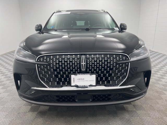 Certified 2025 Lincoln Aviator AWD image 3