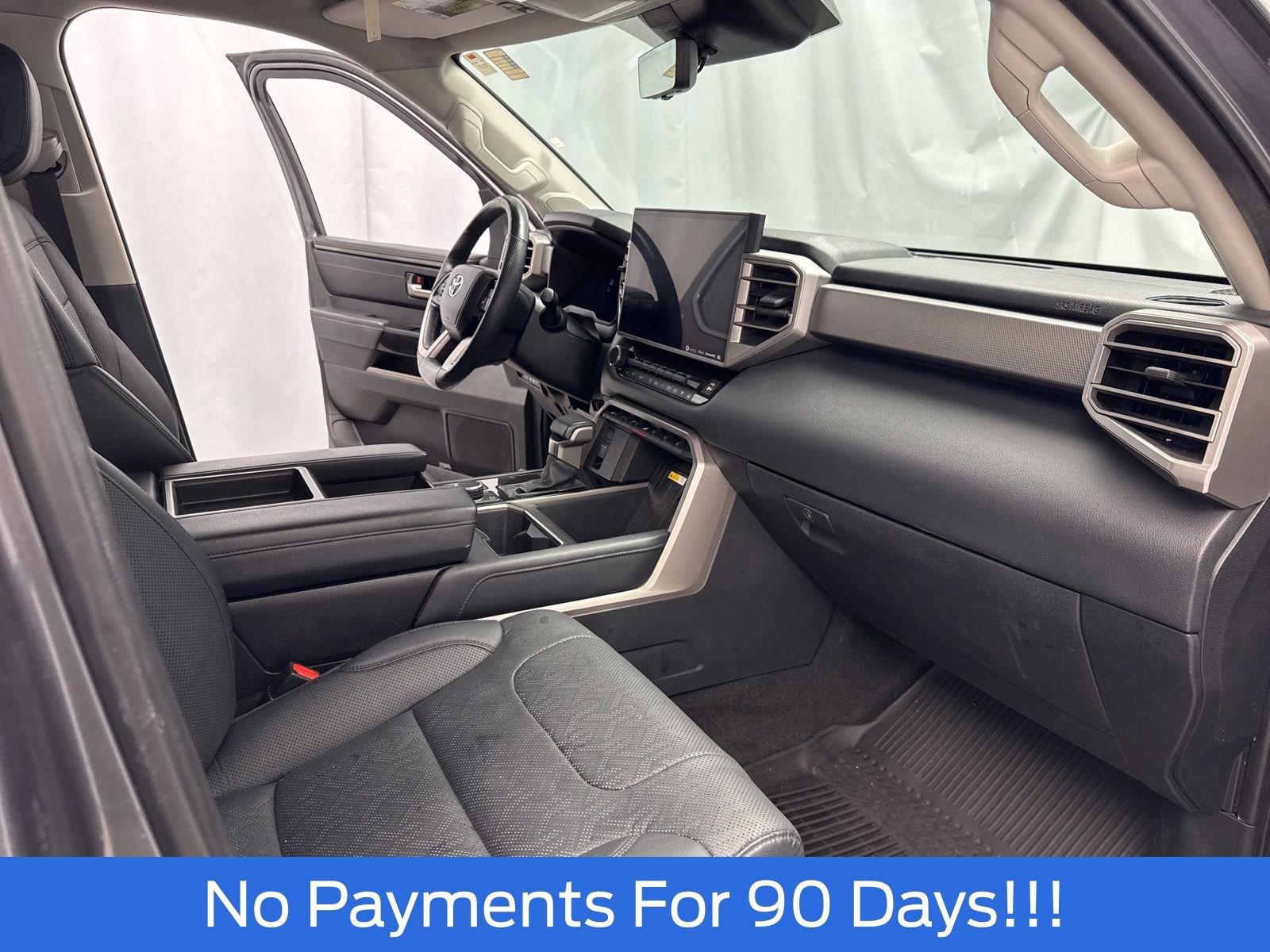 Used 2024 Toyota Tundra Limited image 31