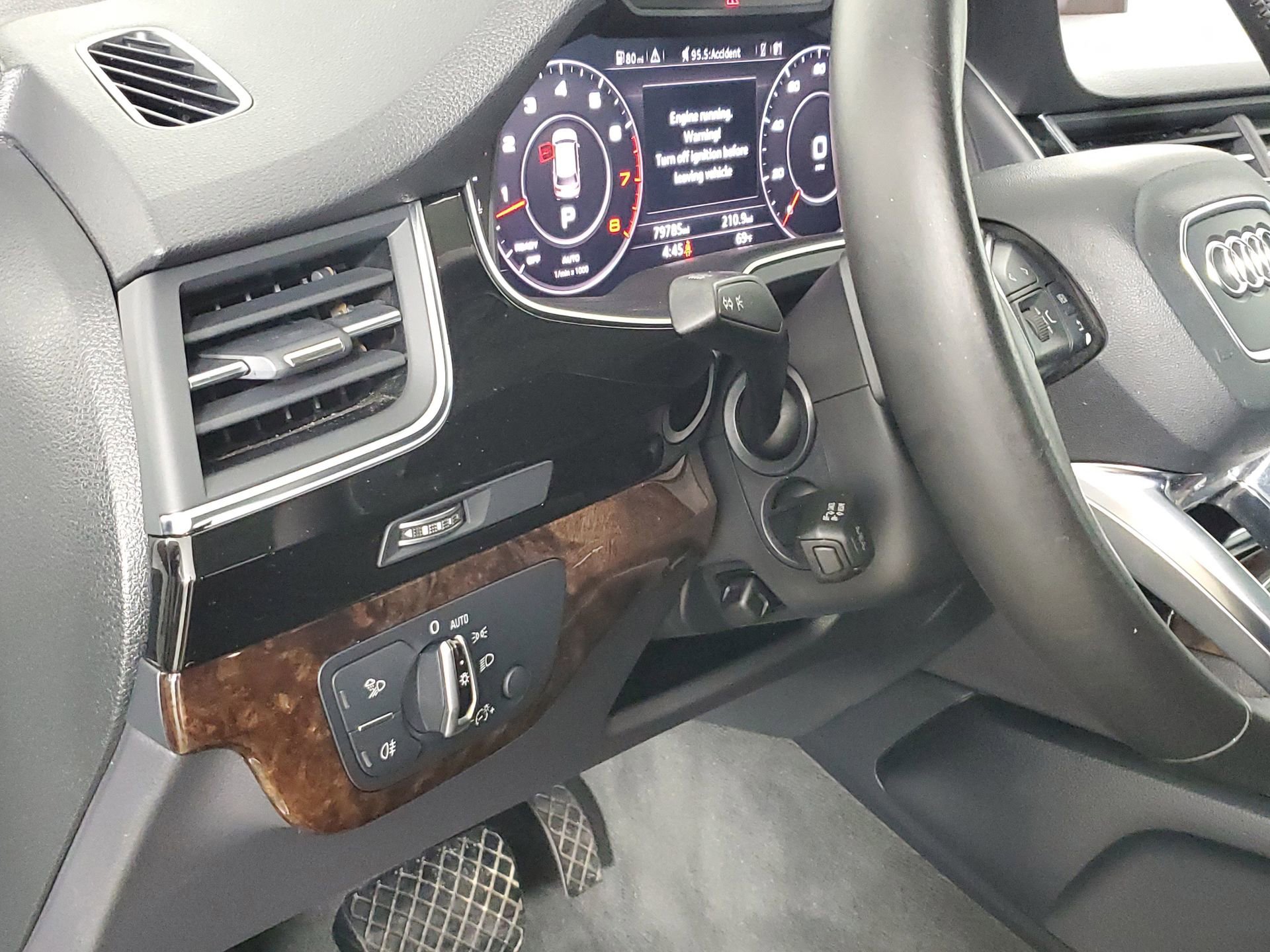 Used 2017 Audi Q7 3.0T Premium Plus image 34