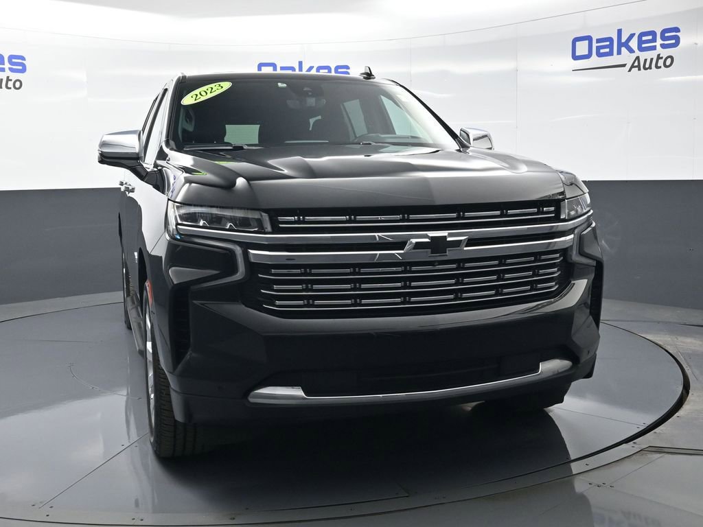 Used 2023 Chevrolet Tahoe Premier AWD/4WD image 3