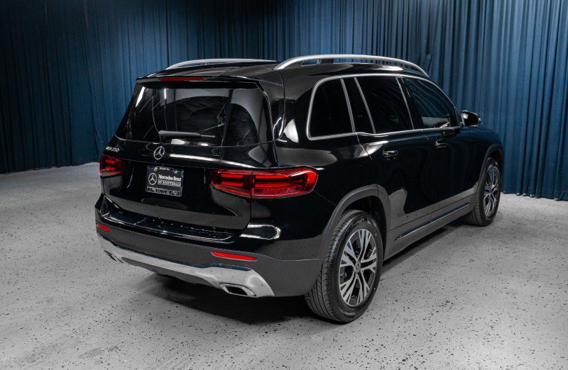 New 2026 Mercedes-Benz GLB 250 image 5
