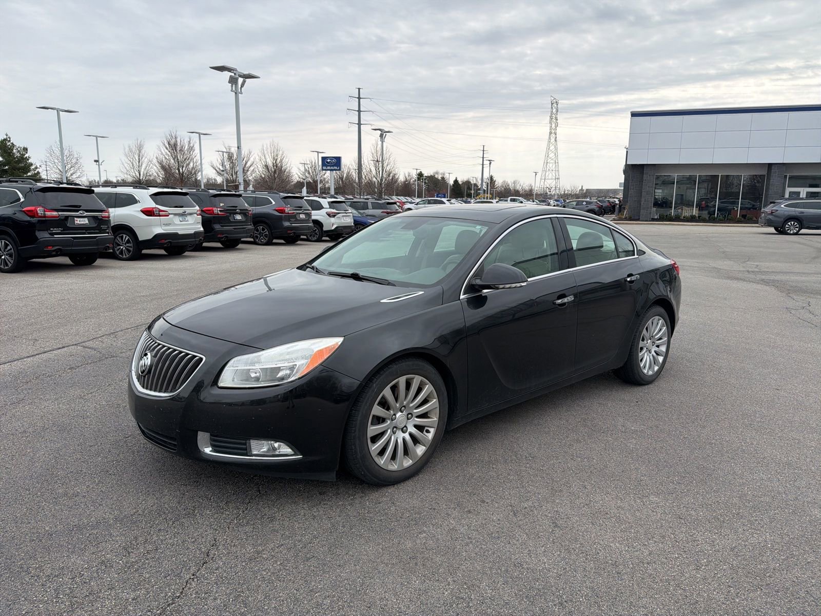 Used 2013 Buick Regal Premium image 3