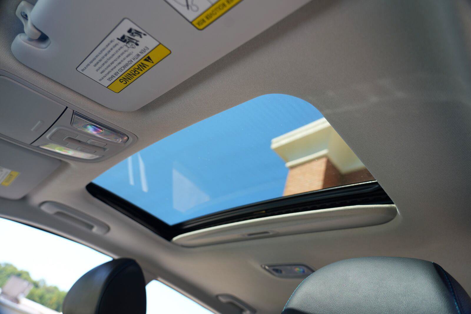 Used 2019 Kia Niro EX Premium FWD image 12