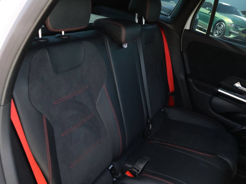 Used 2022 Mercedes-Benz GLA 45 AMG 4MATIC image 35