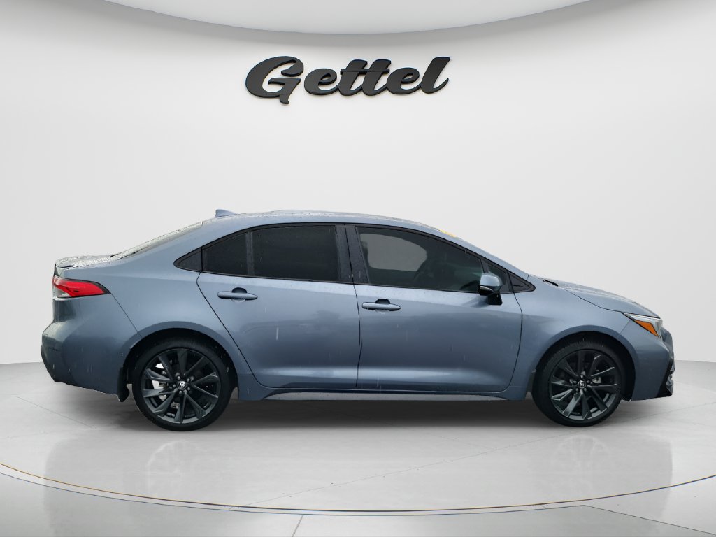 Used 2026 Toyota Corolla SE FWD image 4