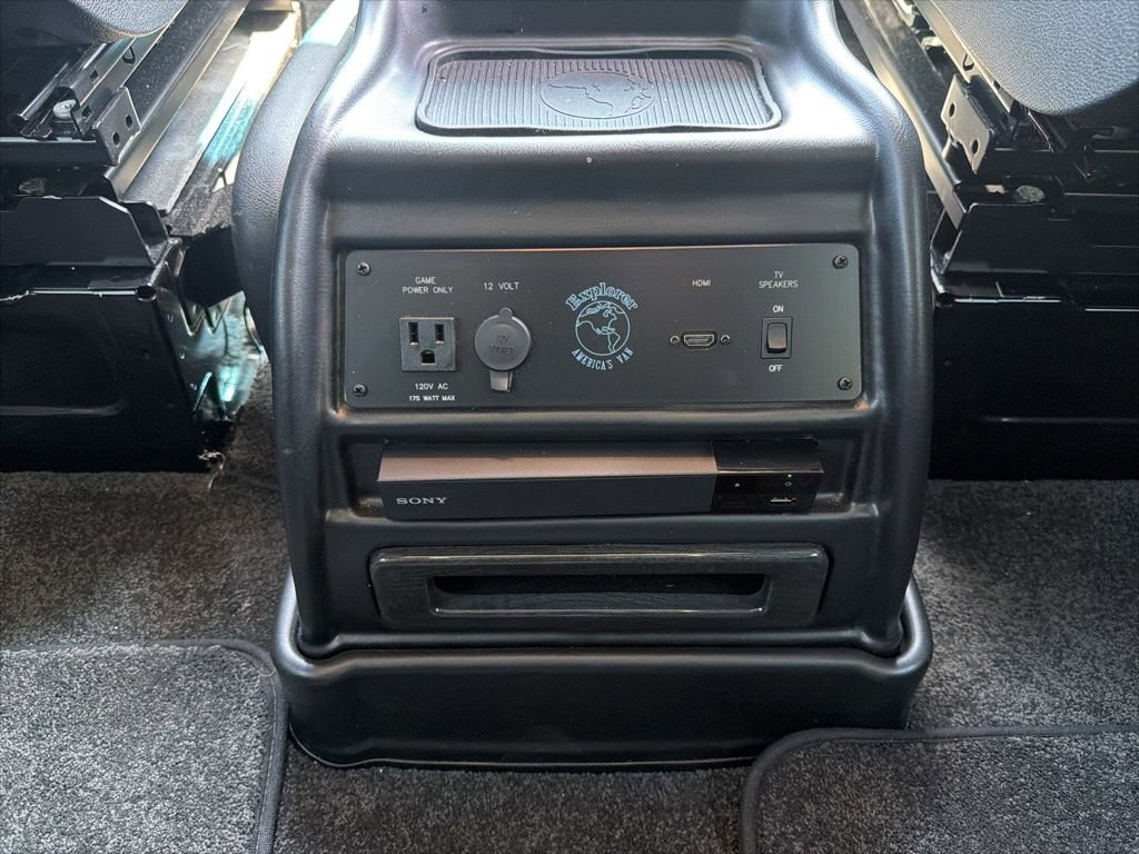 Used 2024 Mercedes-Benz Sprinter 3500 image 47