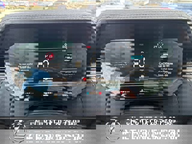 Used 2023 Land Rover Range Rover Long Wheelbase SE image 29