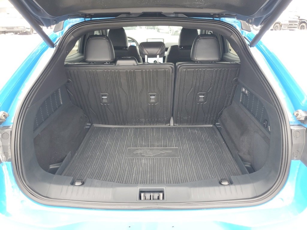 Used 2021 Ford Mustang Mach-E GT image 32