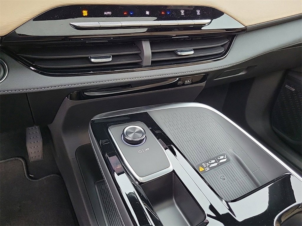 New 2026 Buick Enclave Preferred w/ Power Package image 28