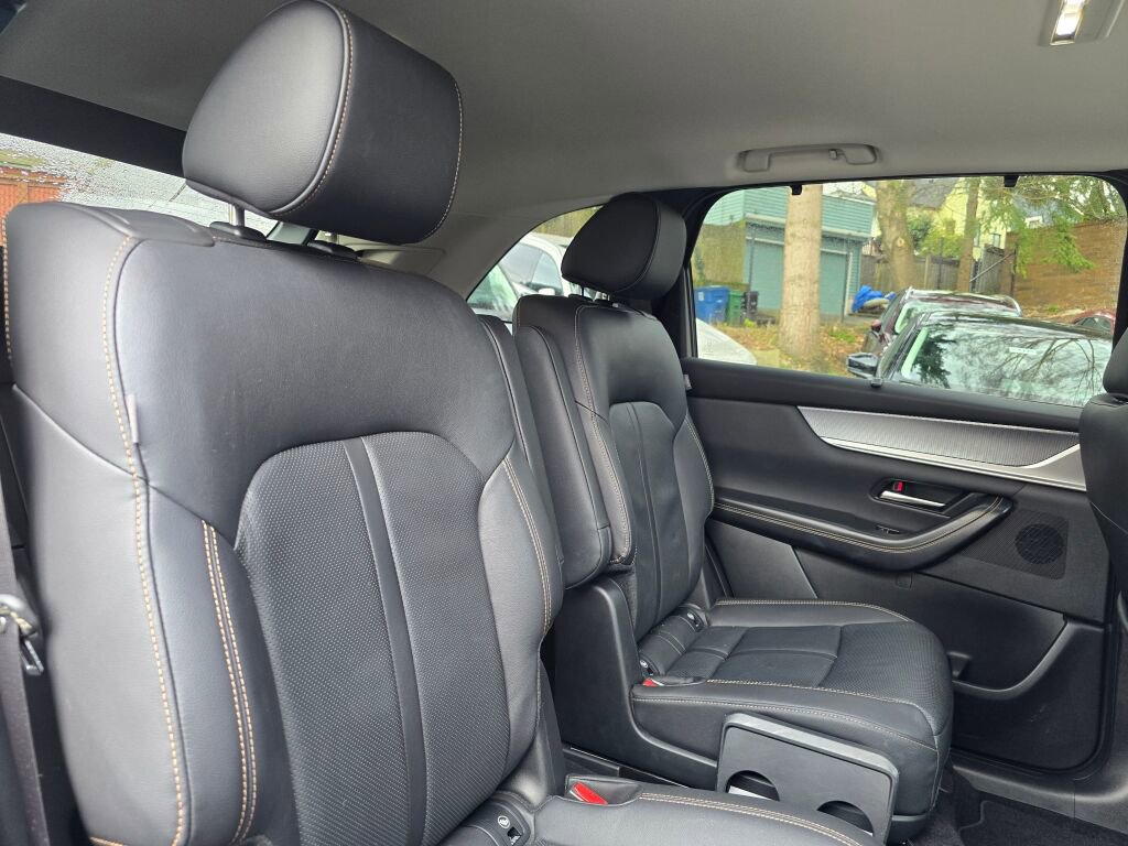 Certified 2024 MAZDA CX-90 Plug-In Hybrid w/ Preferred image 15