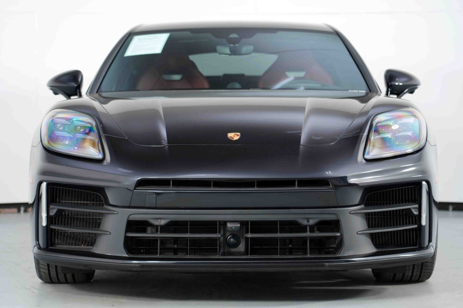 Used 2024 Porsche Panamera image 7