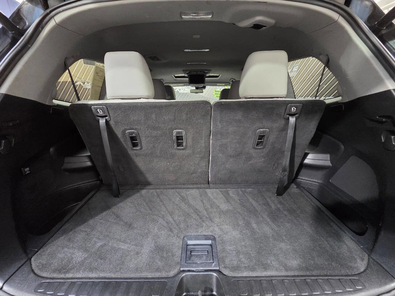 Used 2017 Honda Pilot Touring image 32