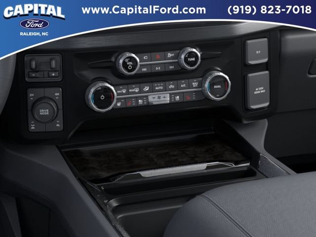 New 2026 Ford F250 Lariat w/ Black Appearance Package AWD/4WD image 15