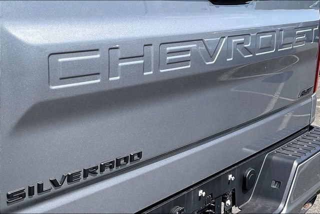 Used 2024 Chevrolet Silverado 1500 RST w/ Convenience Package II AWD/4WD image 22