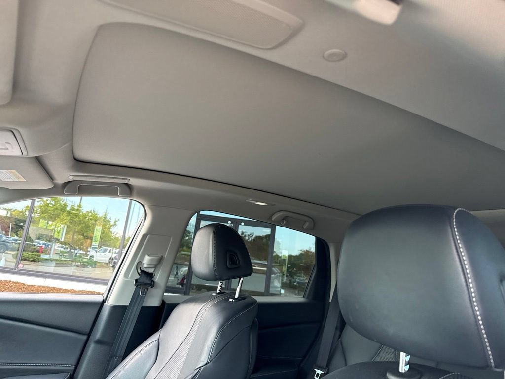 Used 2019 Acura RDX w/ Technology Package AWD/4WD image 3