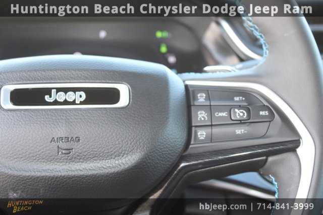 Used 2023 Jeep Grand Cherokee Trailhawk image 21