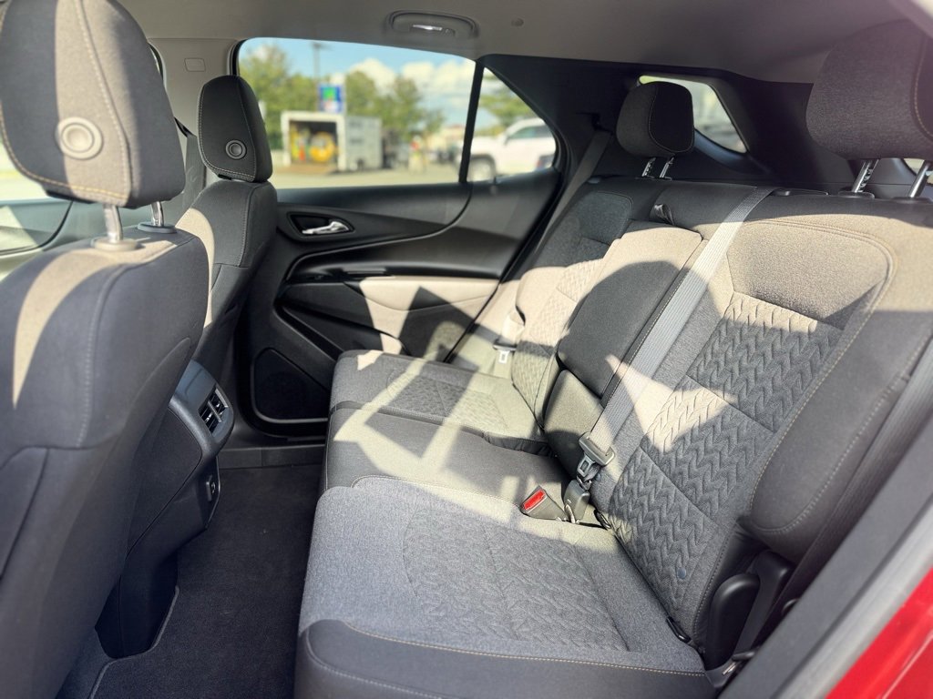 Used 2022 Chevrolet Equinox LT image 25