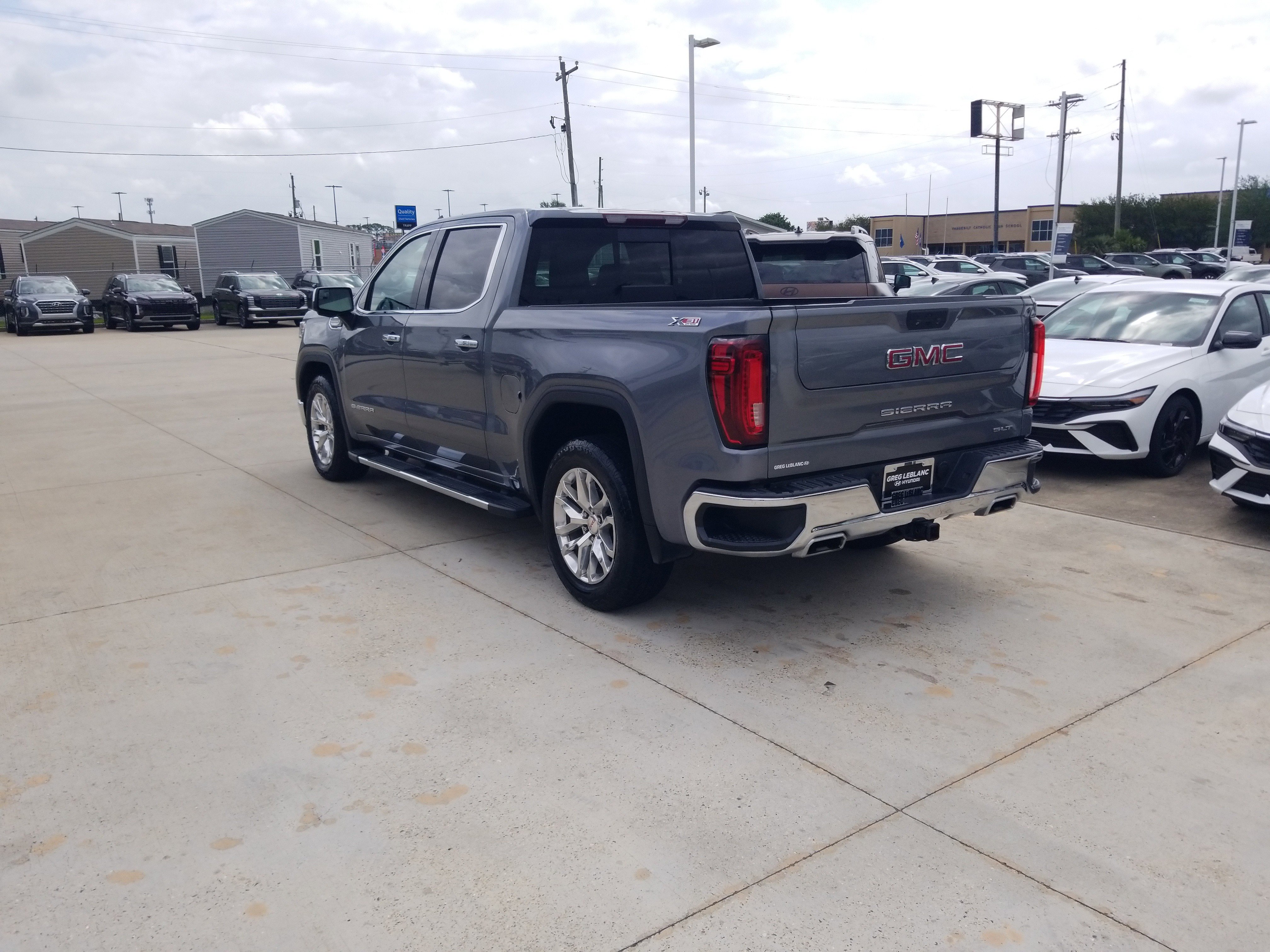 Used 2022 GMC Sierra 1500 SLT image 5