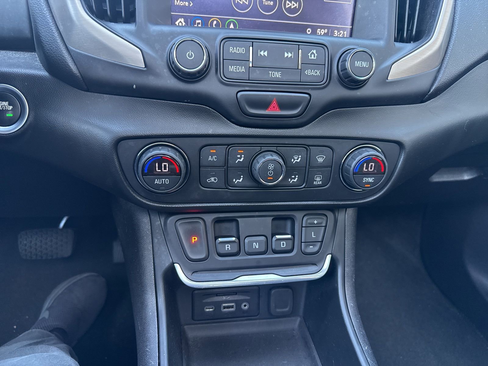 Used 2018 GMC Terrain Denali w/ Comfort Package image 22