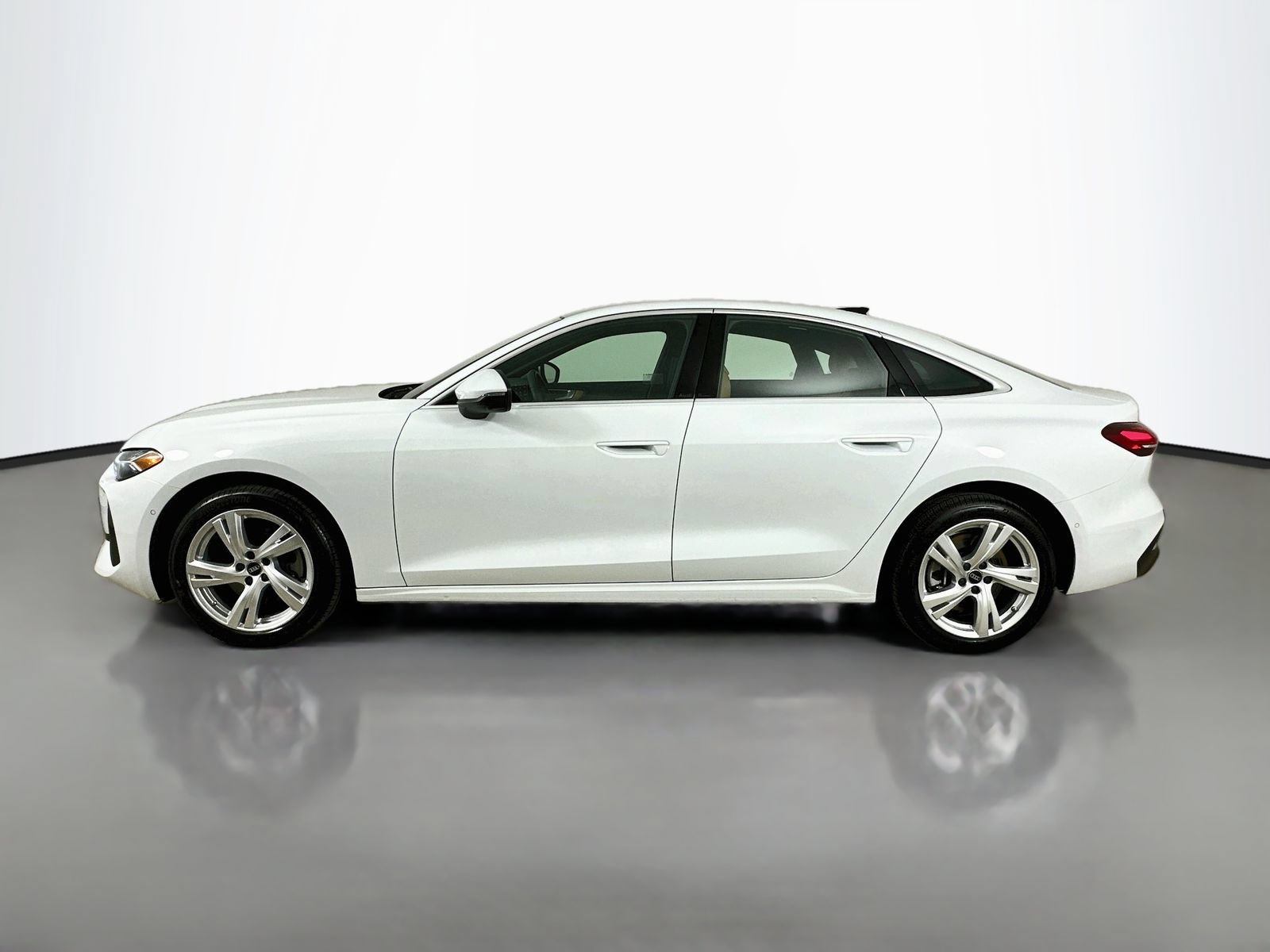 Used 2025 Audi A5 2.0T Premium Plus w/ Premium Plus AWD/4WD image 8