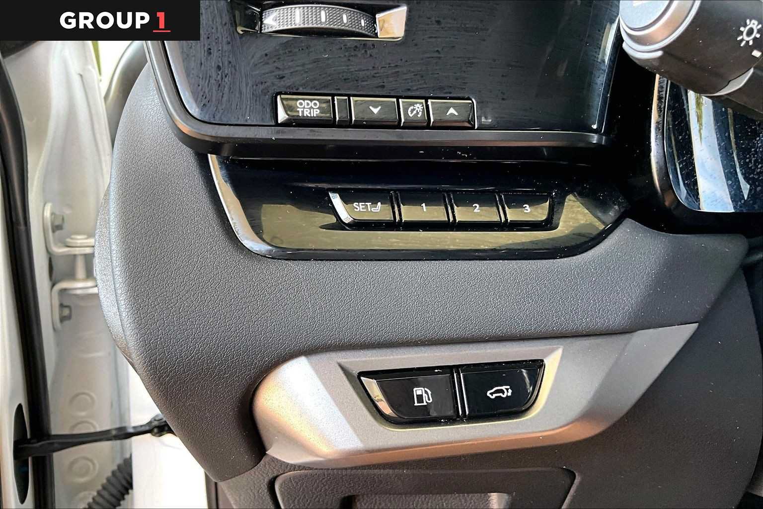 Certified 2024 Lexus RX 350 Premium w/ Accessory Package (Z1) FWD image 33