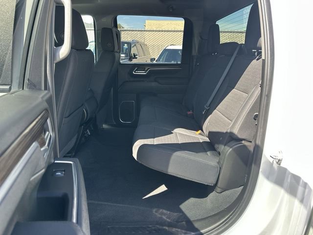 Used 2025 Chevrolet Silverado 3500 LT w/ Convenience Package image 24