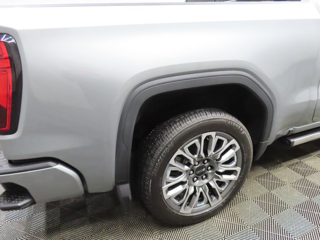 Used 2026 GMC Sierra 1500 Denali Ultimate w/ LPO, Black Badging Package AWD/4WD image 36
