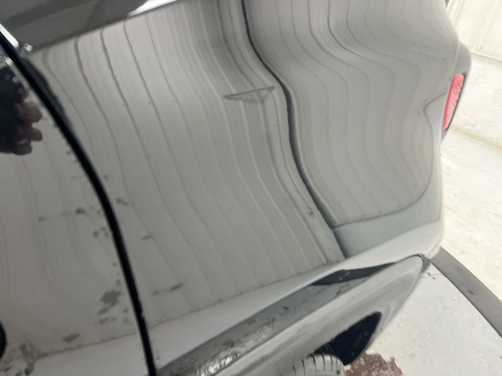 Used 2018 Jeep Renegade Altitude FWD image 31