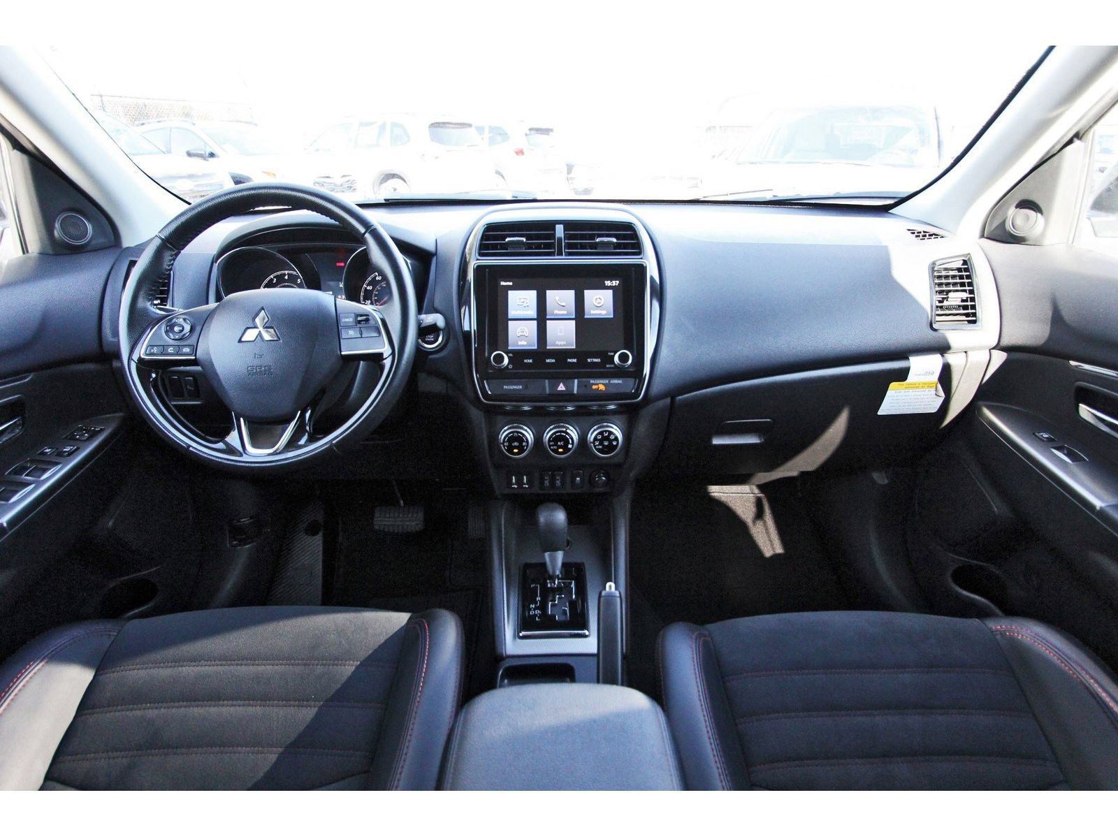 Used 2024 Mitsubishi Outlander Sport LE image 8