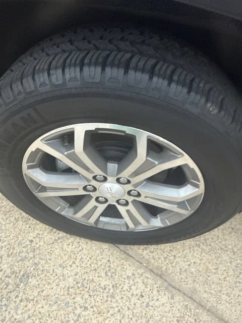 Used 2015 GMC Acadia SLT FWD image 19