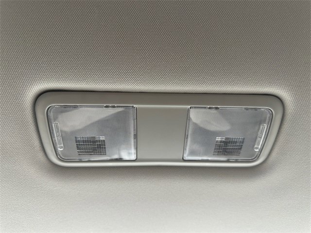 Used 2022 Toyota Highlander XLE image 29