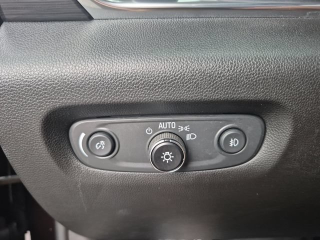 Certified 2021 Chevrolet Traverse High Country AWD/4WD image 24
