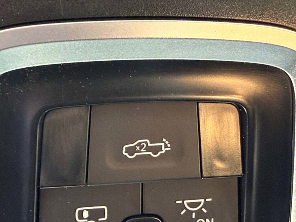 New 2026 RAM 1500 Laramie w/ Night Edition image 27