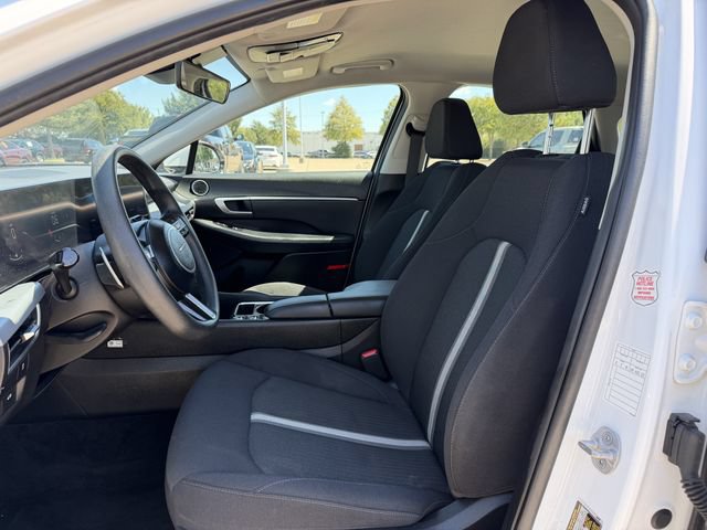 Used 2025 Hyundai Sonata SEL FWD image 23